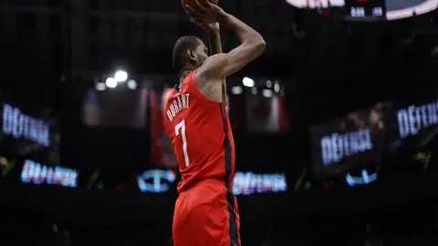 中国足协主席呼吁：2025年足球发展再出发，重振信心、回归正轨、开启新篇章。